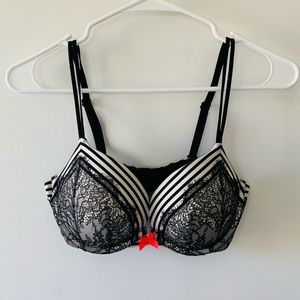 Victoria’s Secret- Very Sexy push up bra 34D
